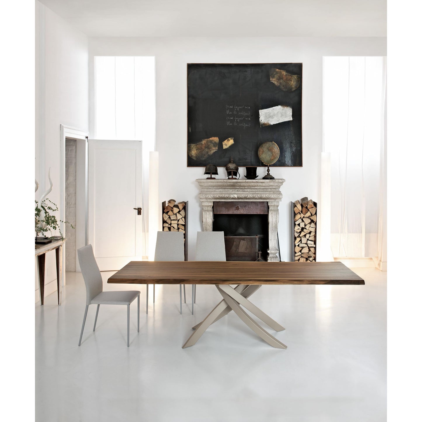 Artistico Fixed Dining Table