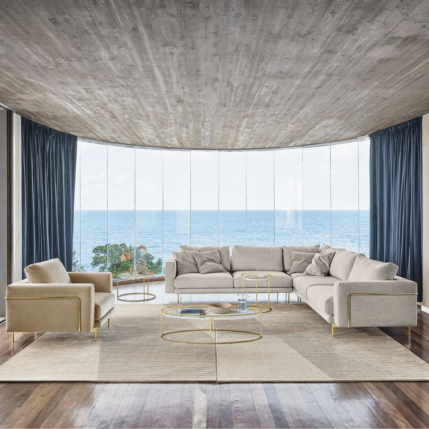 Atollo Oval Coffee Table