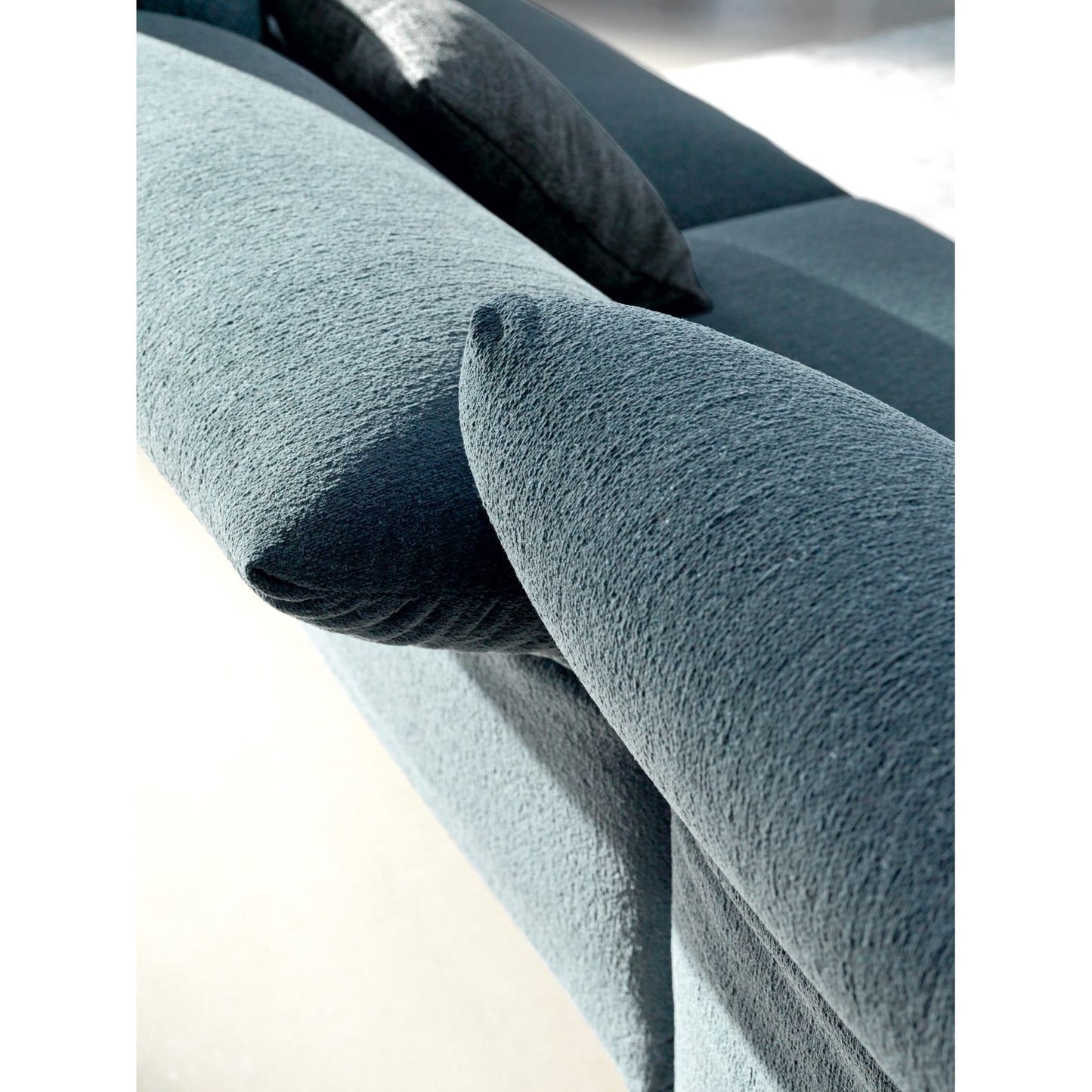 Blum Sofa