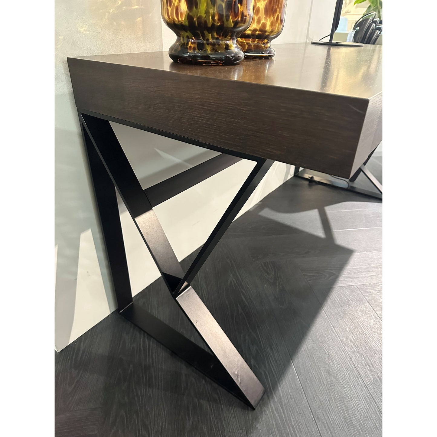 Bend Desk 120cm in smoke