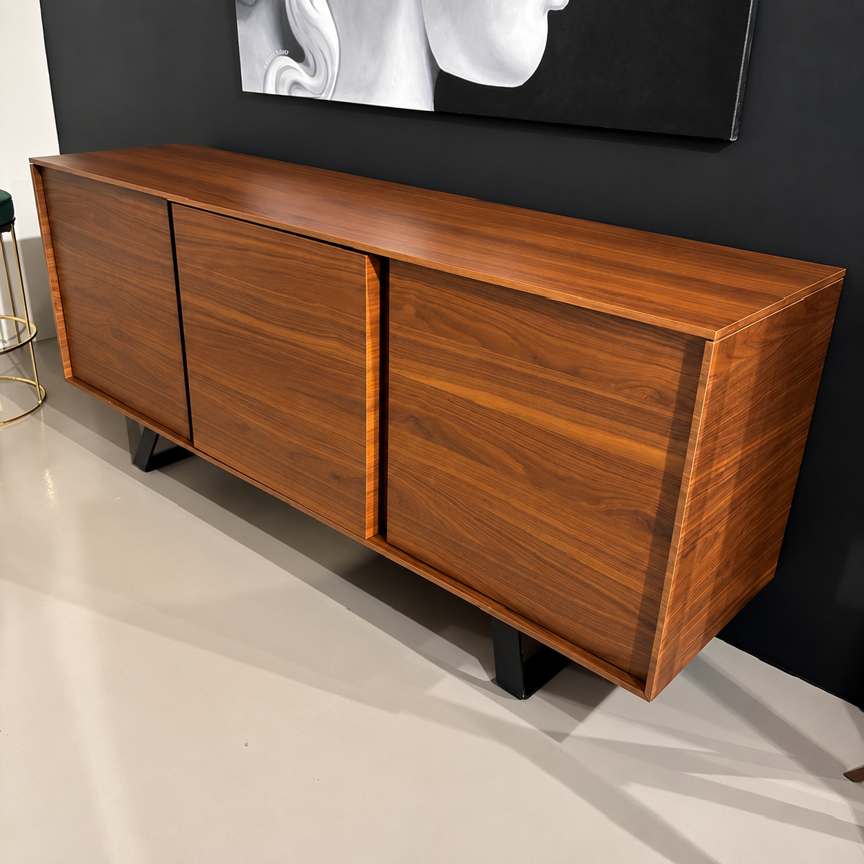 Secret Buffet - Walnut