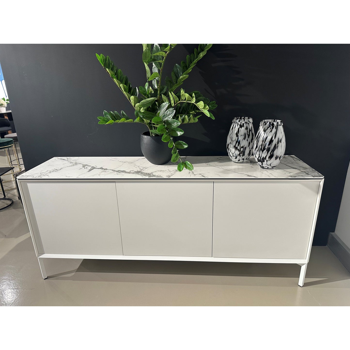 York Buffet - White