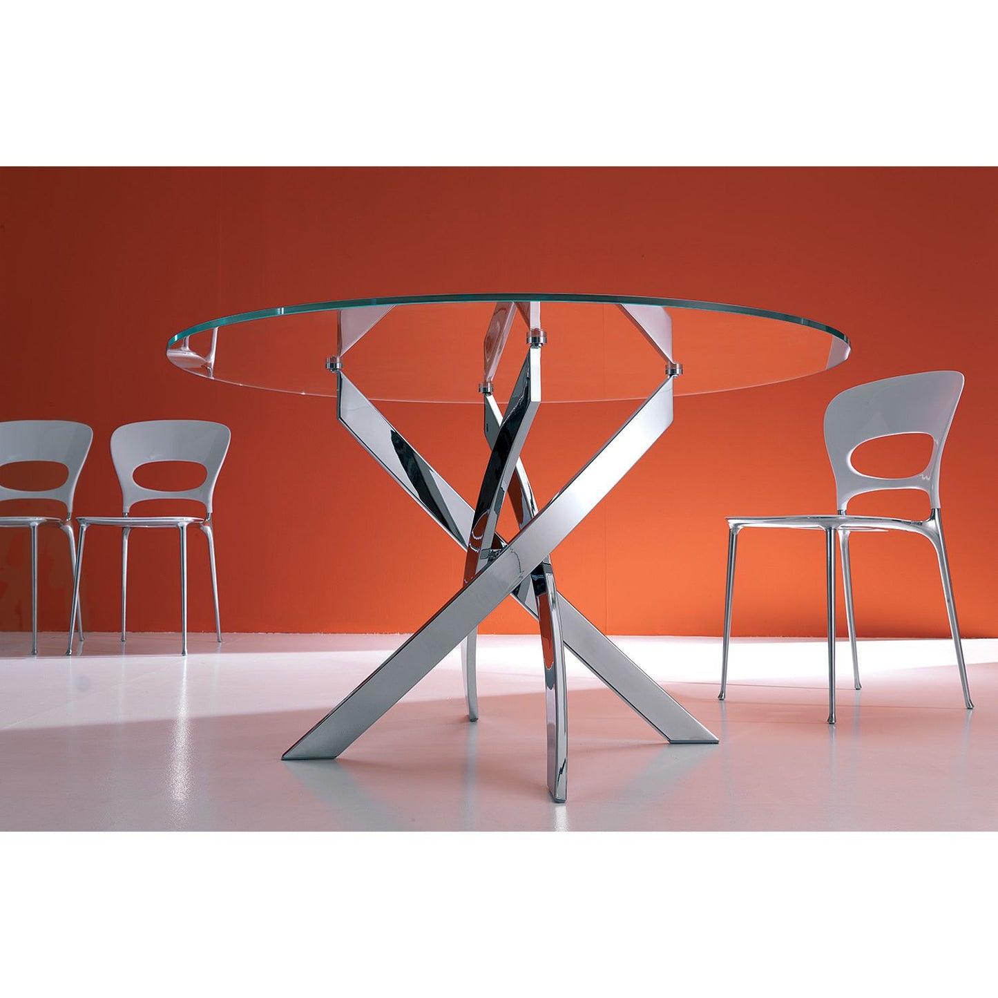 Barone Round Dining Table