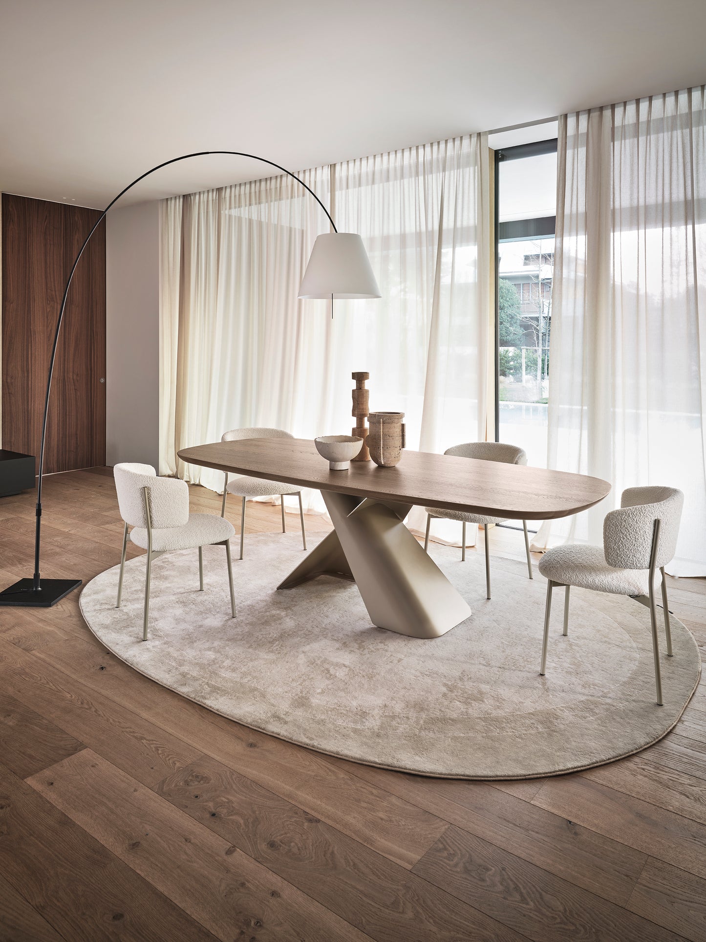 Axiom Fixed Dining Table