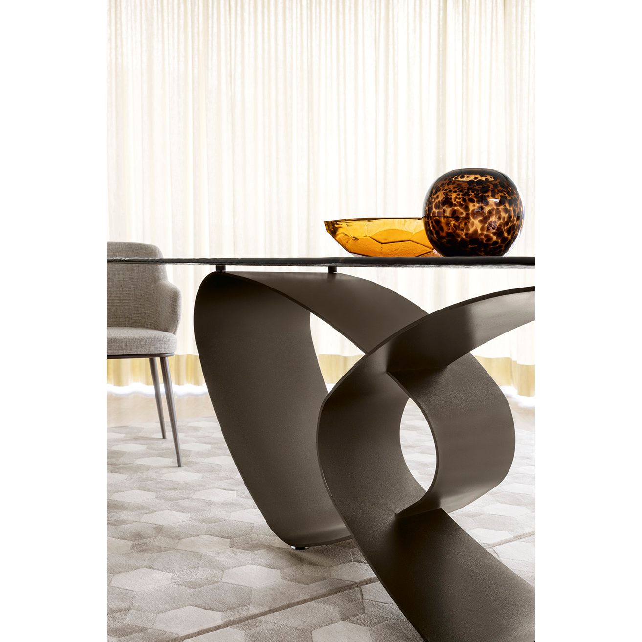 Breeze Fixed Dining Table