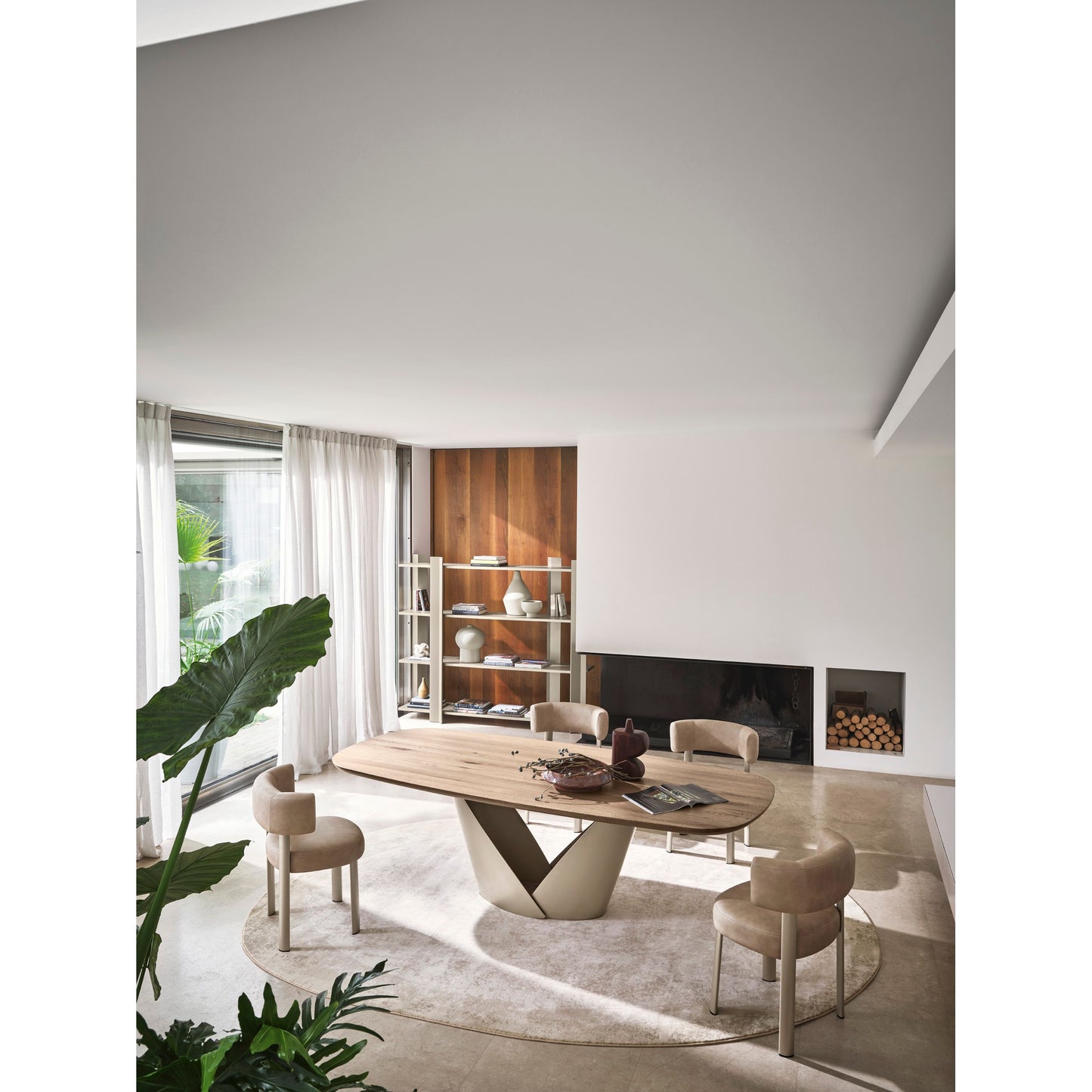 Calla Fixed Dining Table