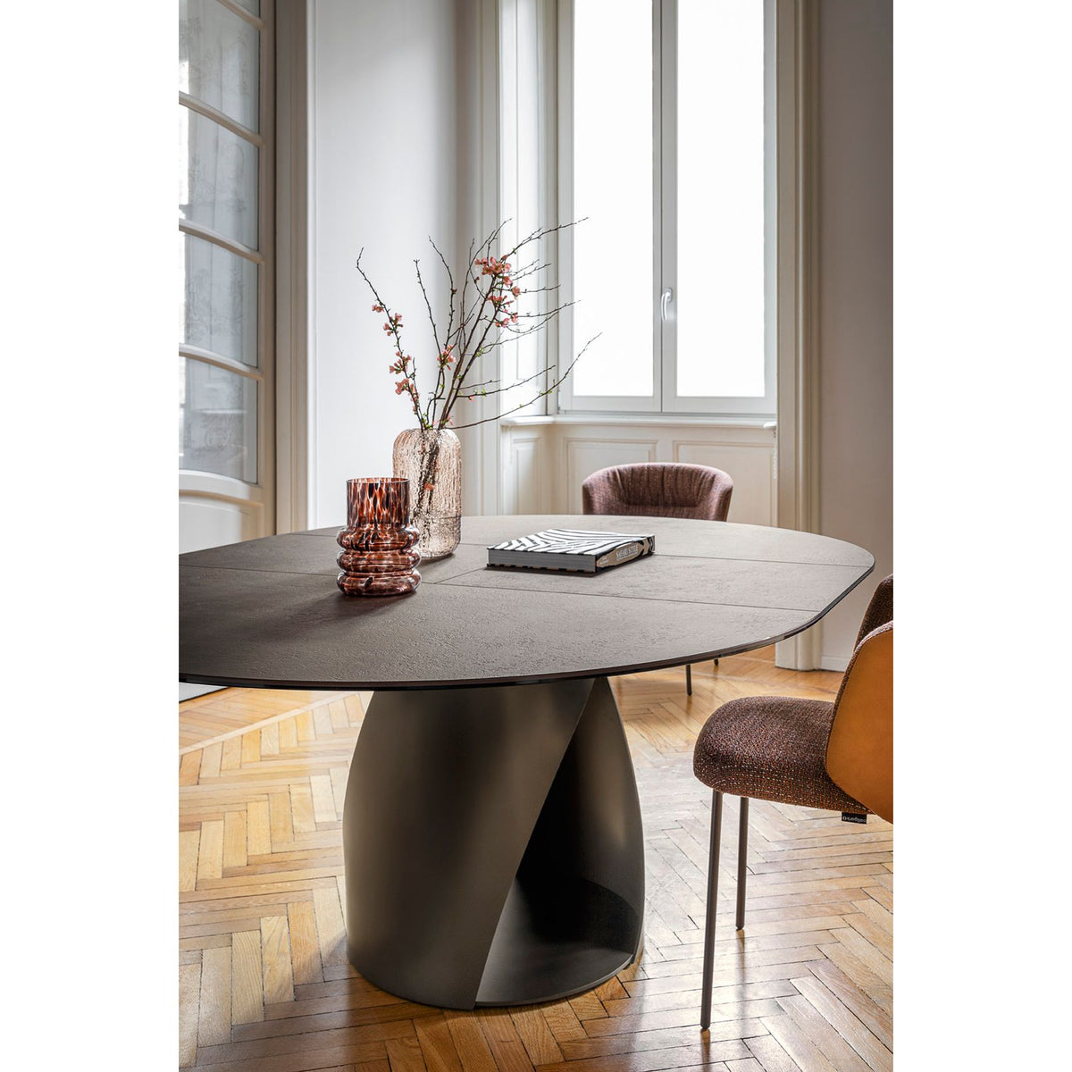 Cyclone Table Dwr Cyclone Extension Dining Table – Voyager Interiors
