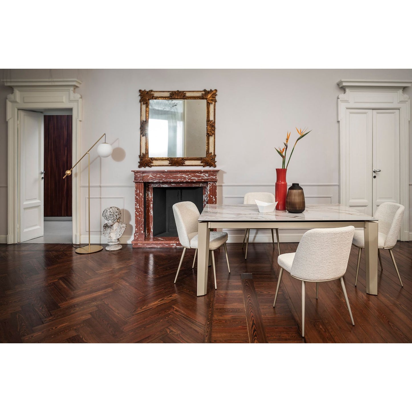 Foyer Dining Chair