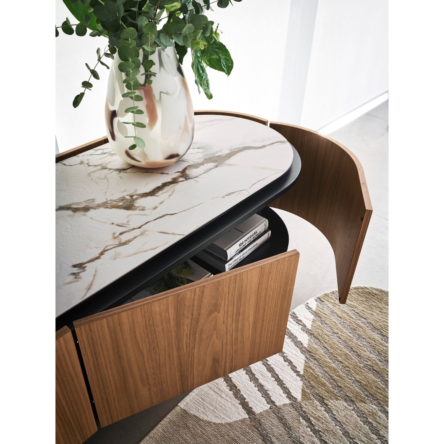 Lake Entertainment Cabinet 225