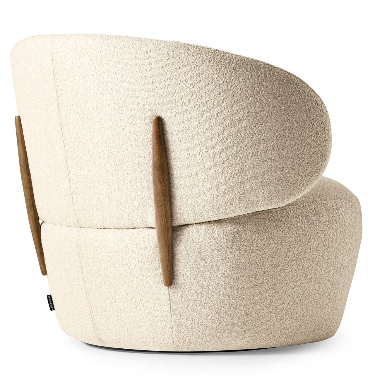 Mara Armchair