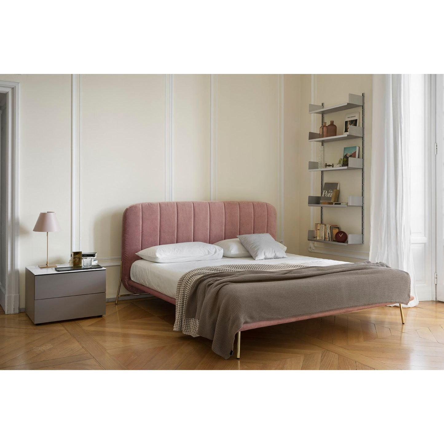Universal Bedside Table