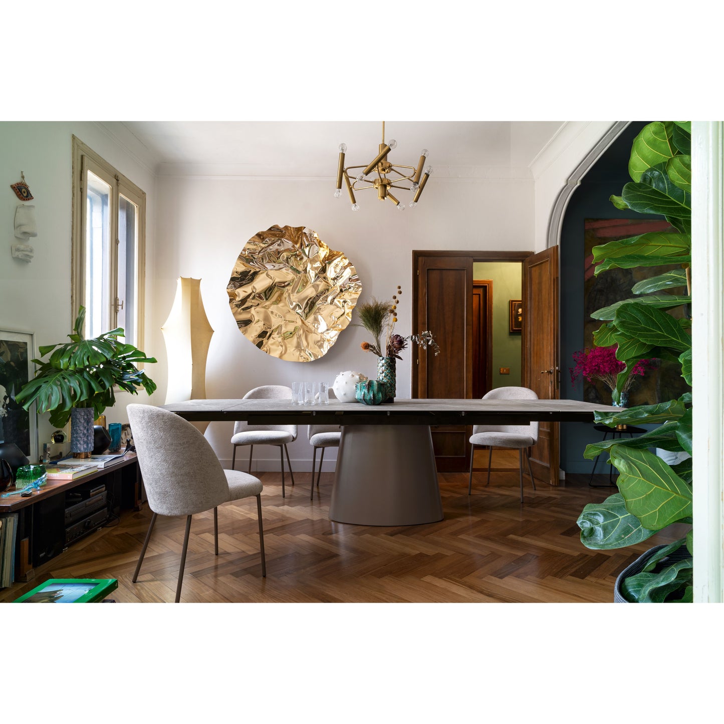 Ellisse Extension Dining Table