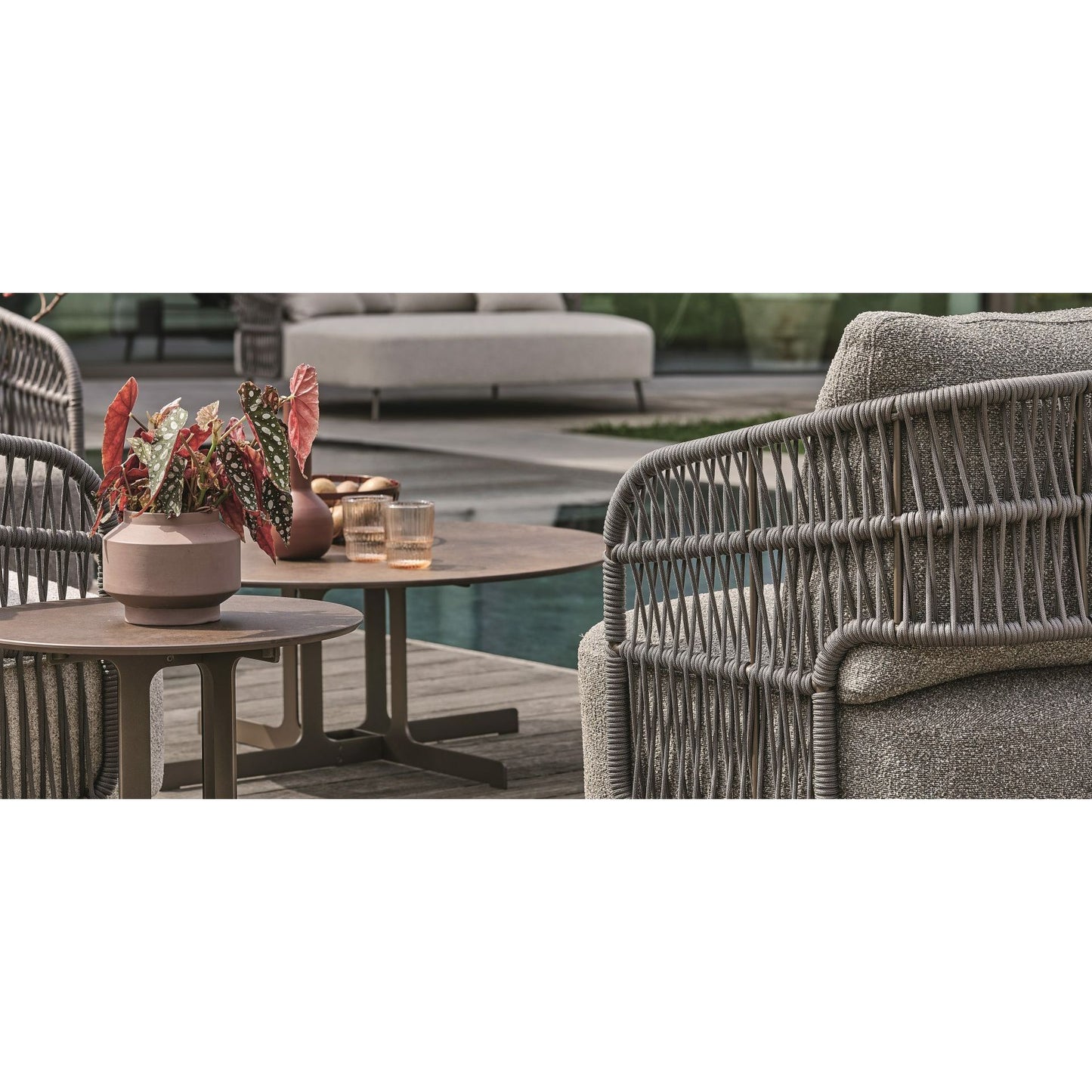 356 Outdoor Armchair