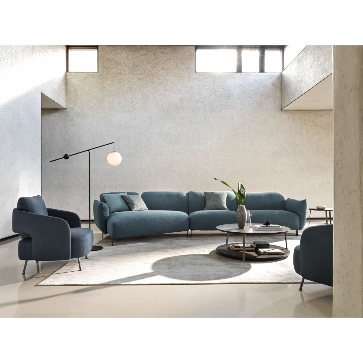 Blum Sofa