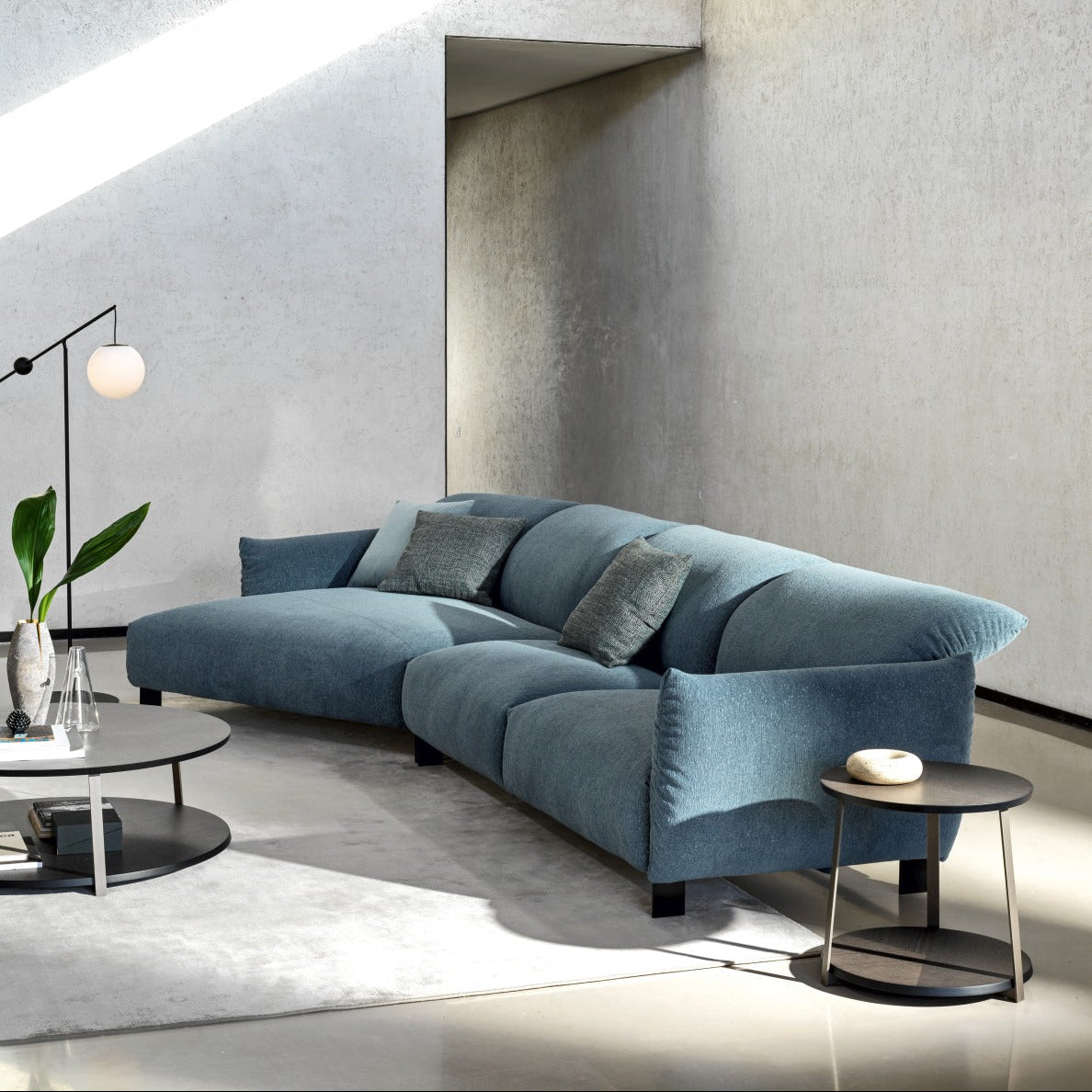 Blum Sofa