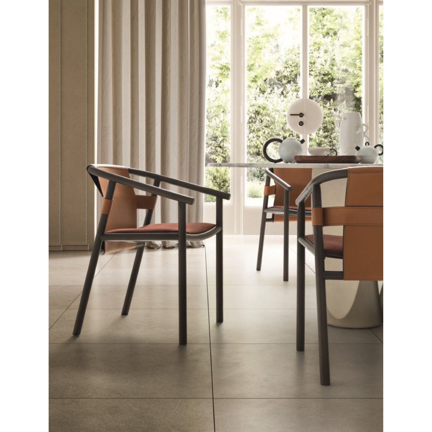 Isa Dining Chair